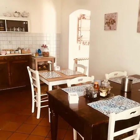 Bed & Breakfast Maison Mami Sarzana