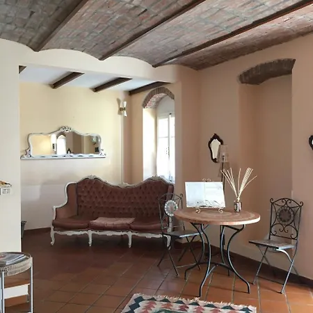 Nocleg ze śniadaniem Maison Mami Sarzana